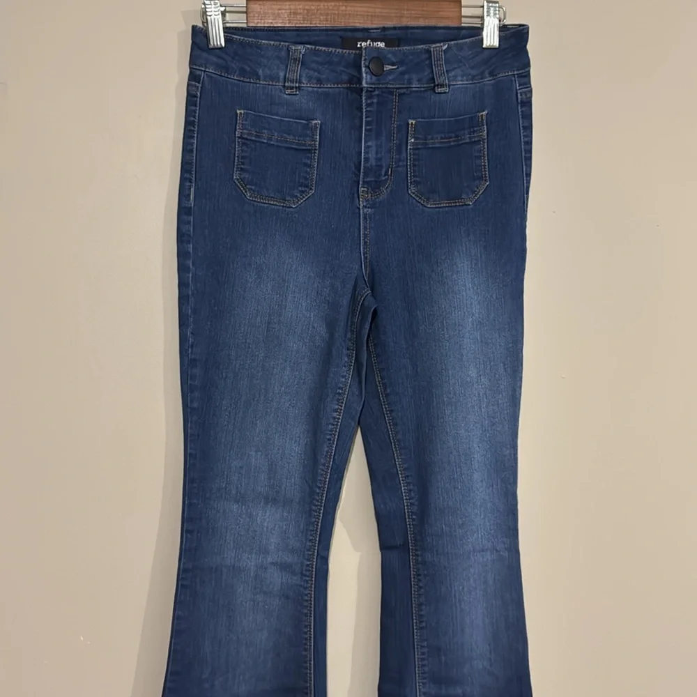 Refuge Women's Blue Flared Jeans Women's Size 4